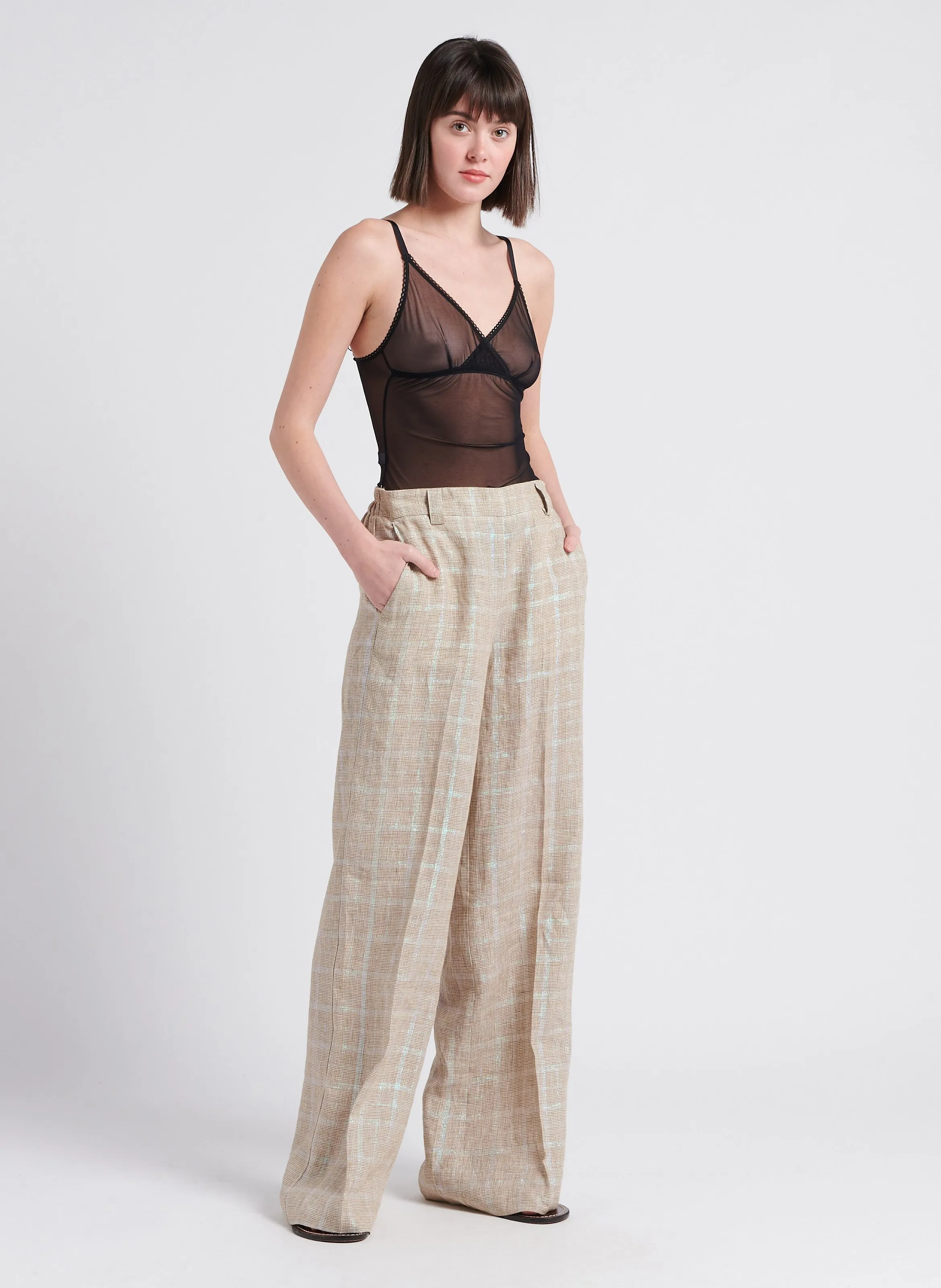ATTIC AND BARN PUEBLO  PANTALóN ANCHO DE CUADROS DE TALLE ALTO EN BEIGE
