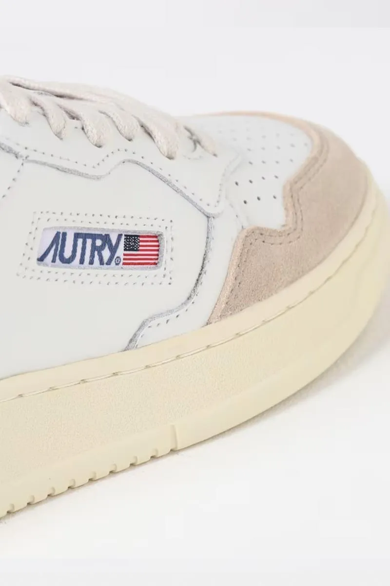 AUTRY DEPORTIVA DORADA LS75 MUJER
