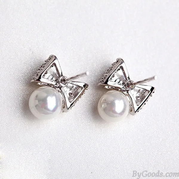 Beautiful Luxury Zircon Pearl Bow Stud Earrings 