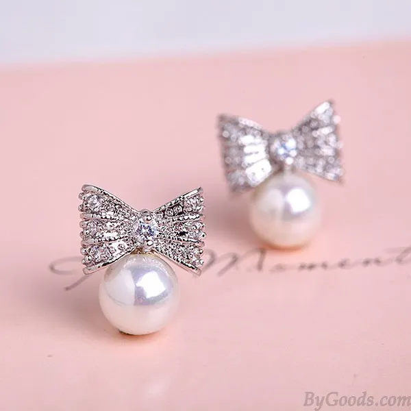 Beautiful Luxury Zircon Pearl Bow Stud Earrings 