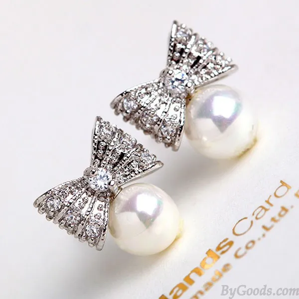 Beautiful Luxury Zircon Pearl Bow Stud Earrings 