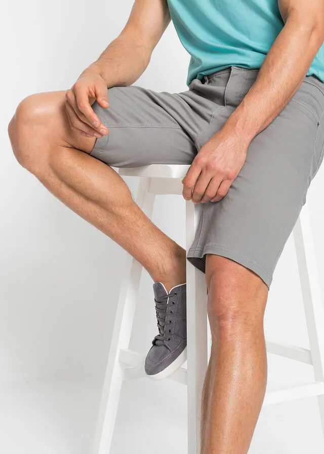 Bermudas elásticas, classic fit Gris