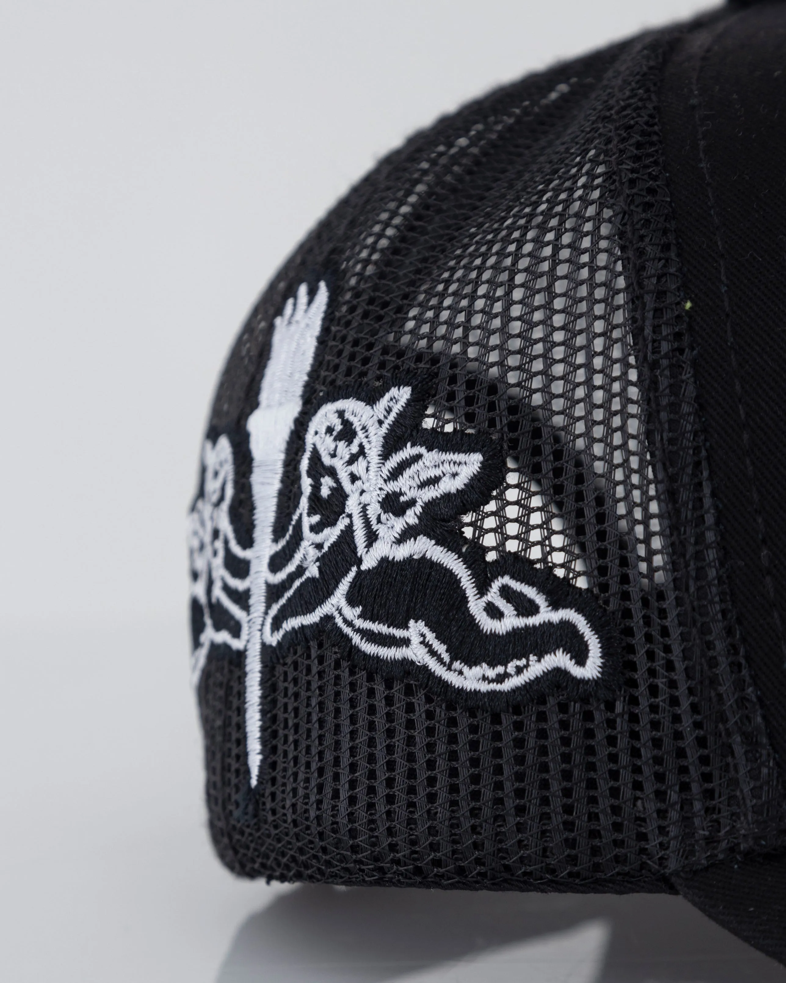 Beyond Undgld Trucker Cap Black
