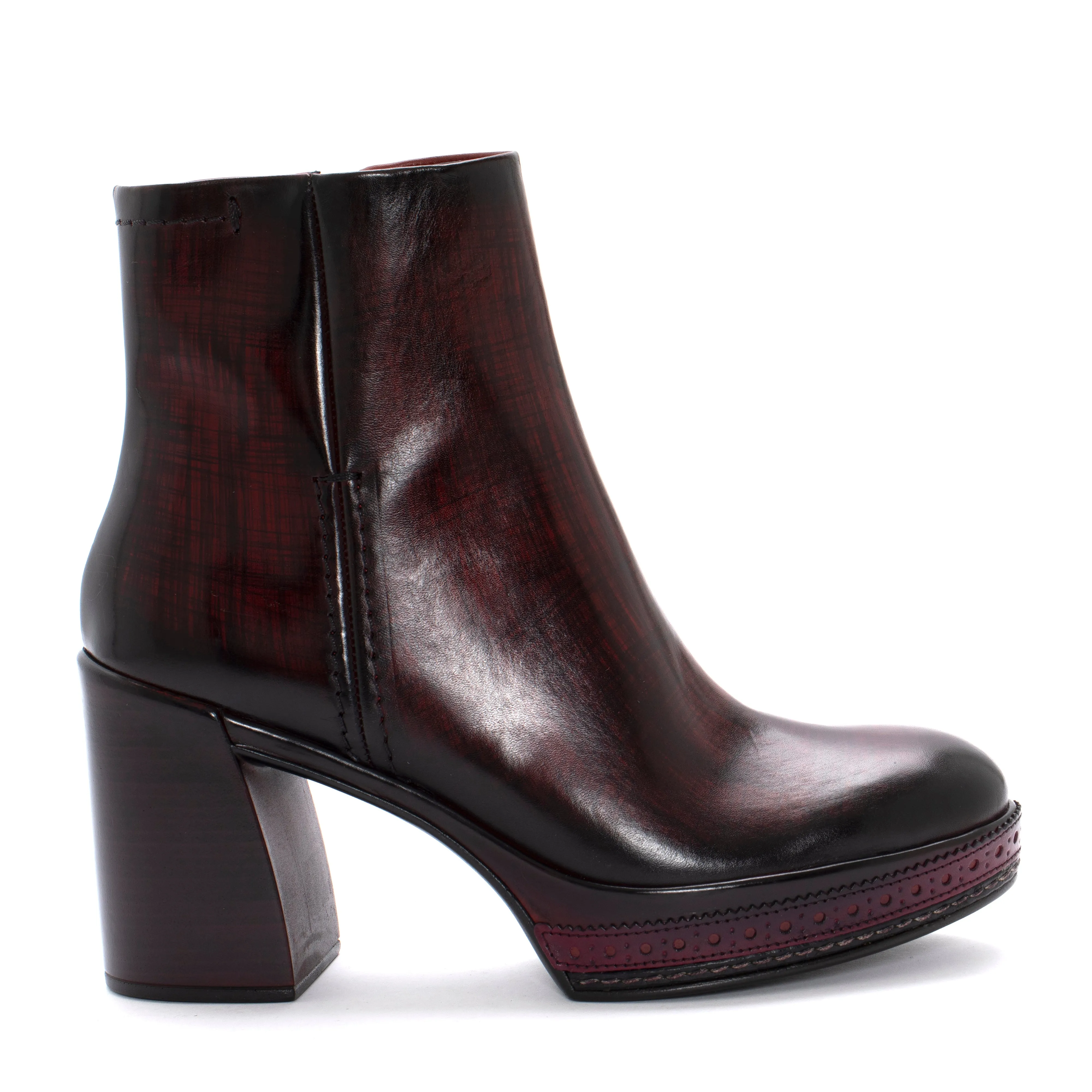 BOTIN TACON AMELIA NEPAL PORPORA