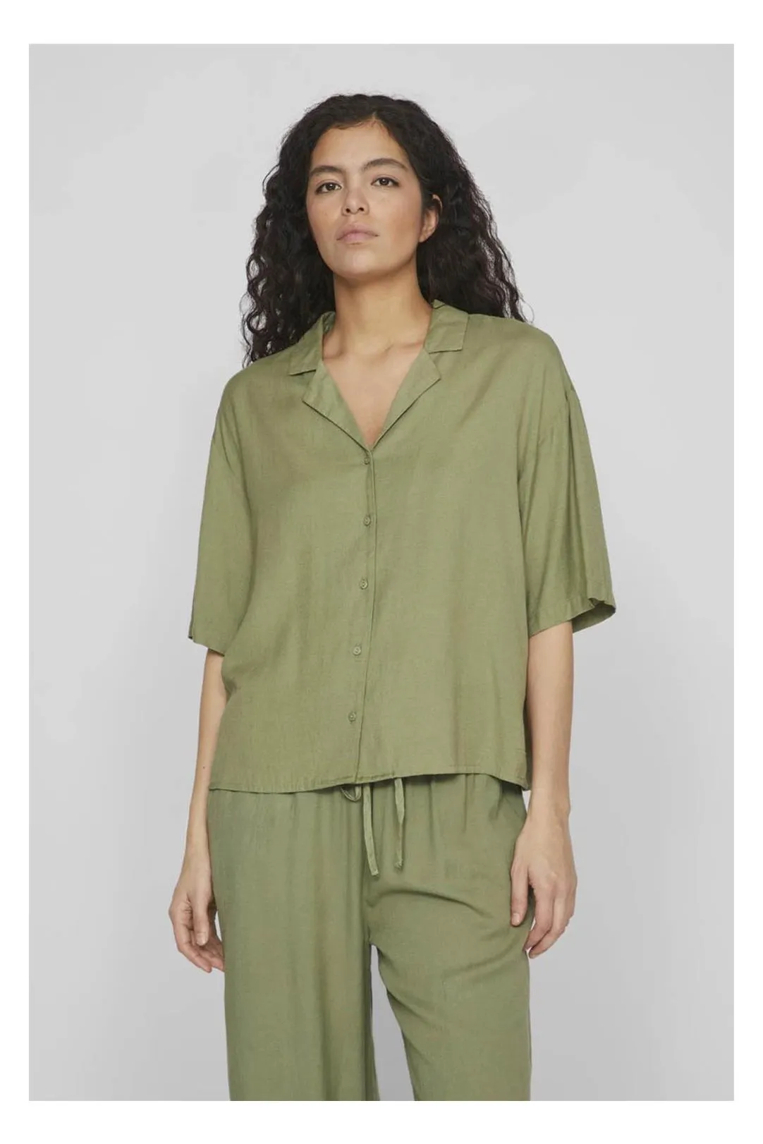 CAMISA MUJER VIPRICIL VERDE