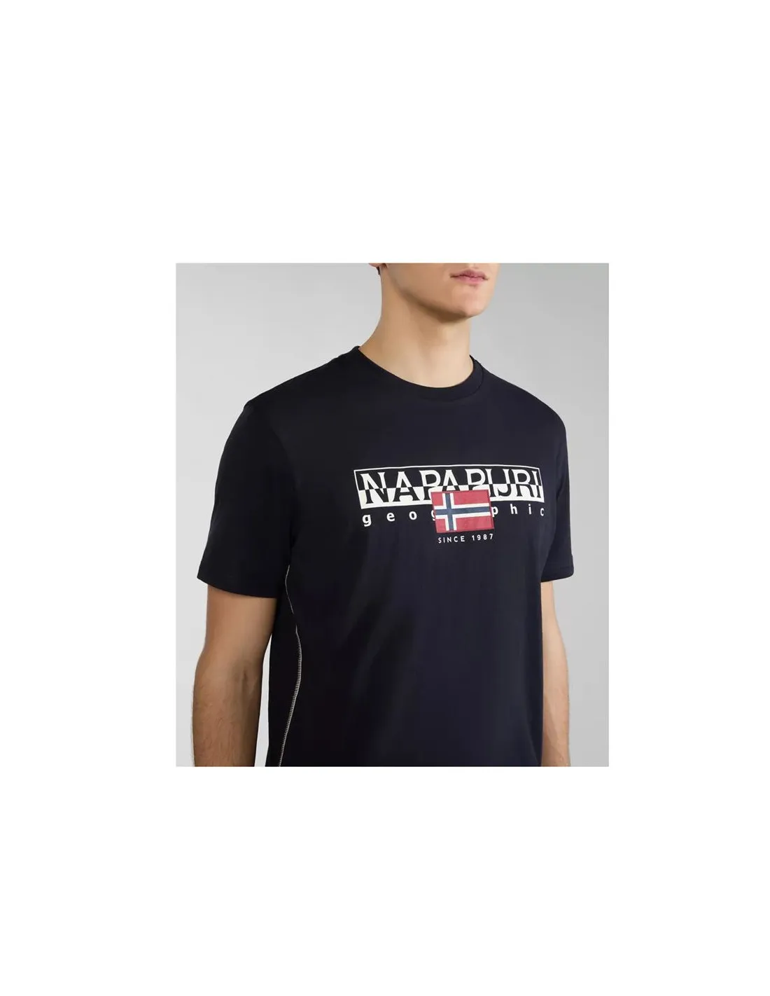 CAMISETA NAPAPIJRI SAYLMER NEGRO 041 HOMBRE