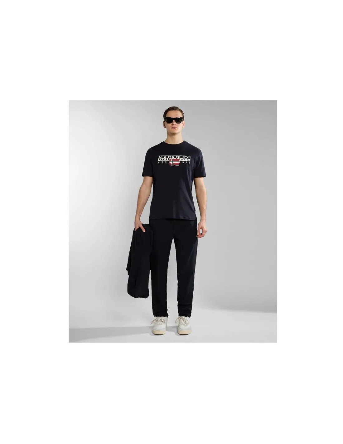 CAMISETA NAPAPIJRI SAYLMER NEGRO 041 HOMBRE