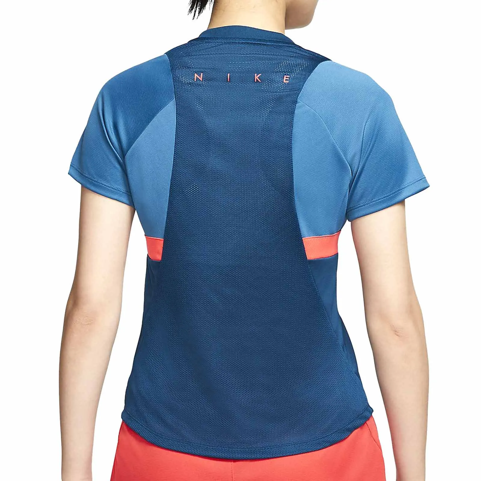 Camiseta Nike mujer Dry Academy
