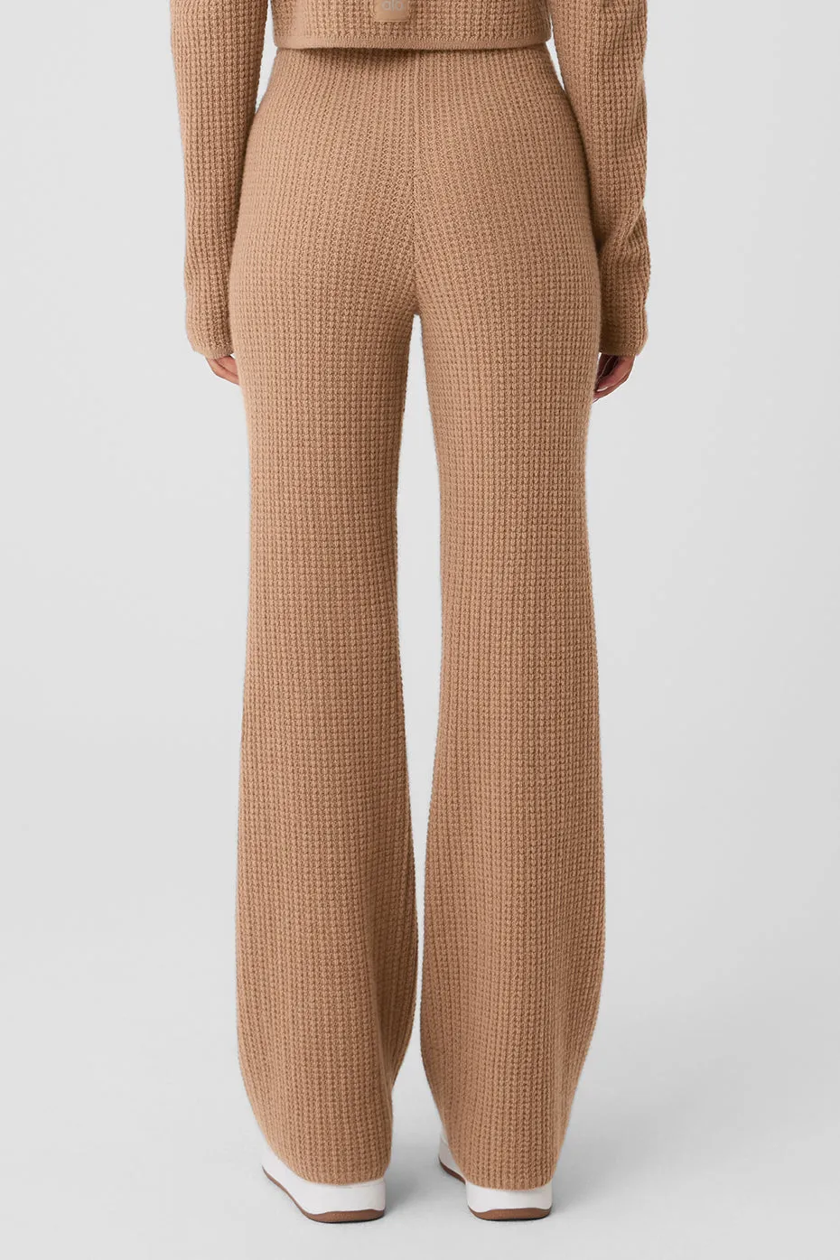 CASHMERE HIGHWAIST PLUSH WAFFLE PANT  TOASTED ALMOND