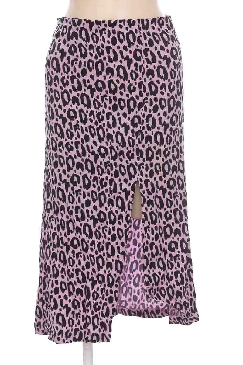 FALDA COLOR ROSADO  MAJE