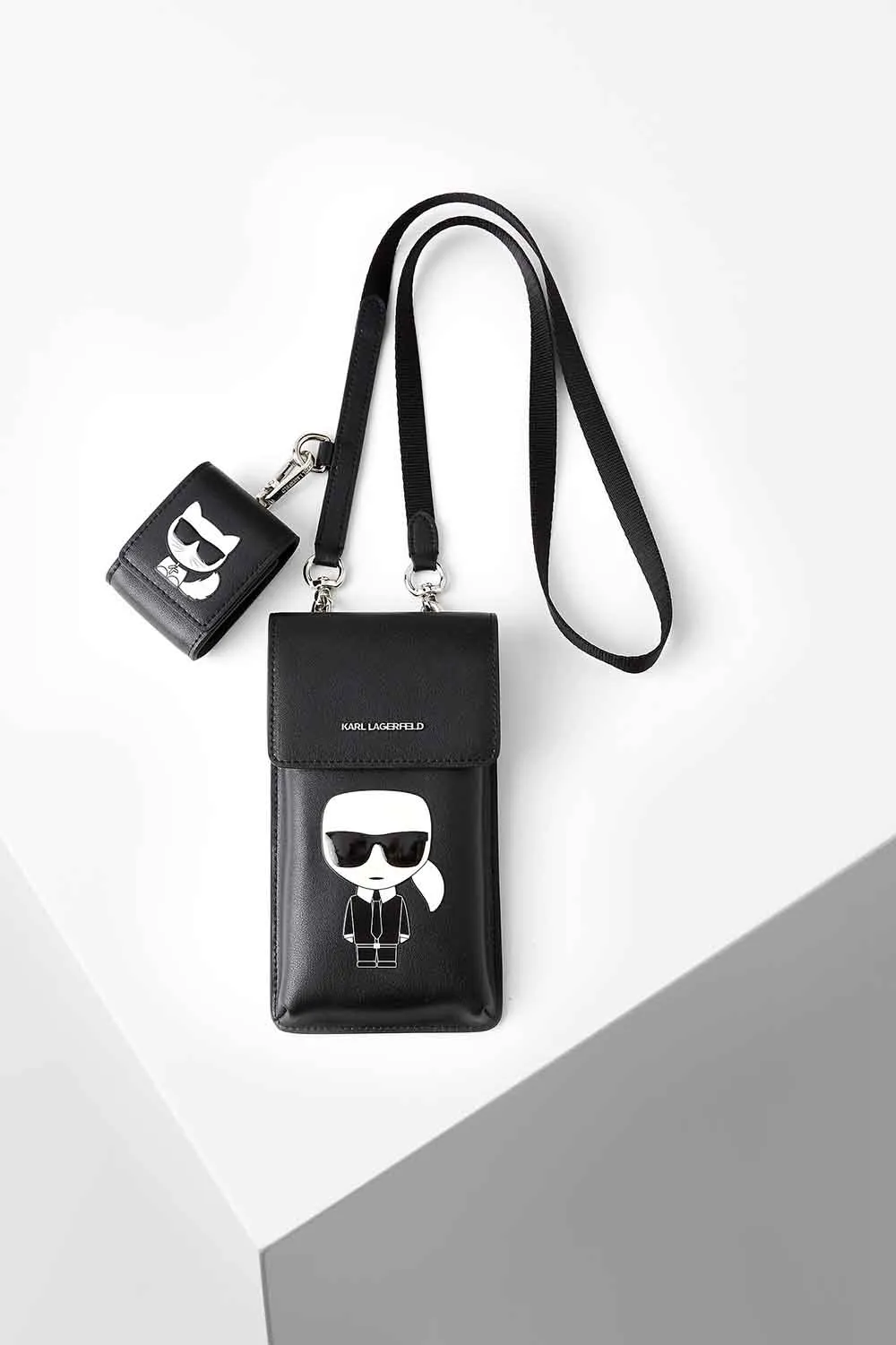 Funda para mujer de Karl Lagerfeld – 225W3207