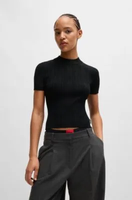 Jersey de cuello medio con punto de canalé irregular
