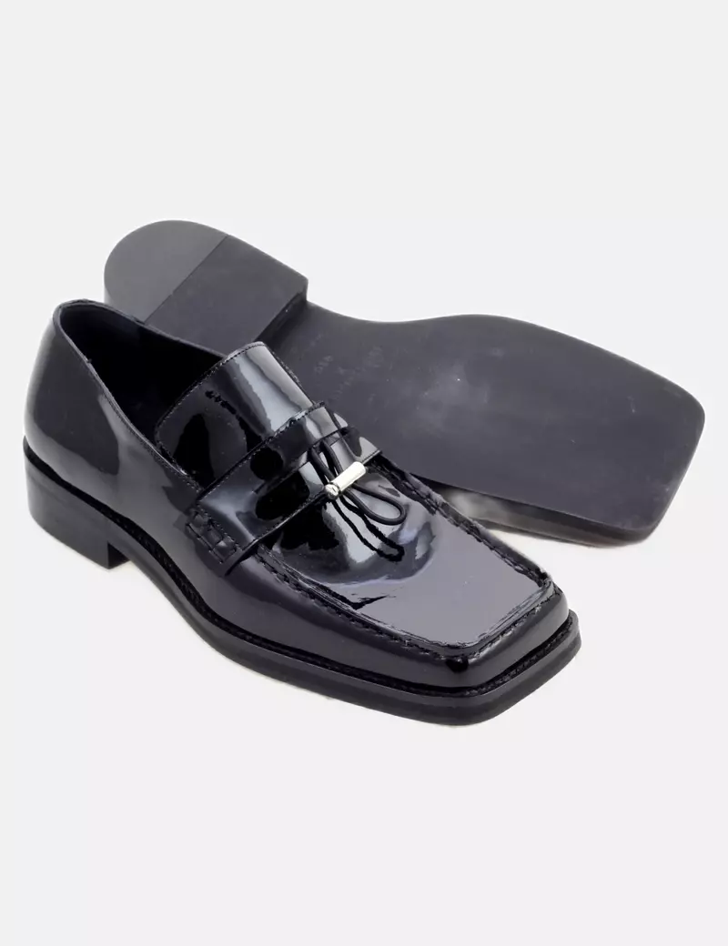 Luis Carvalho x esc Mocasines