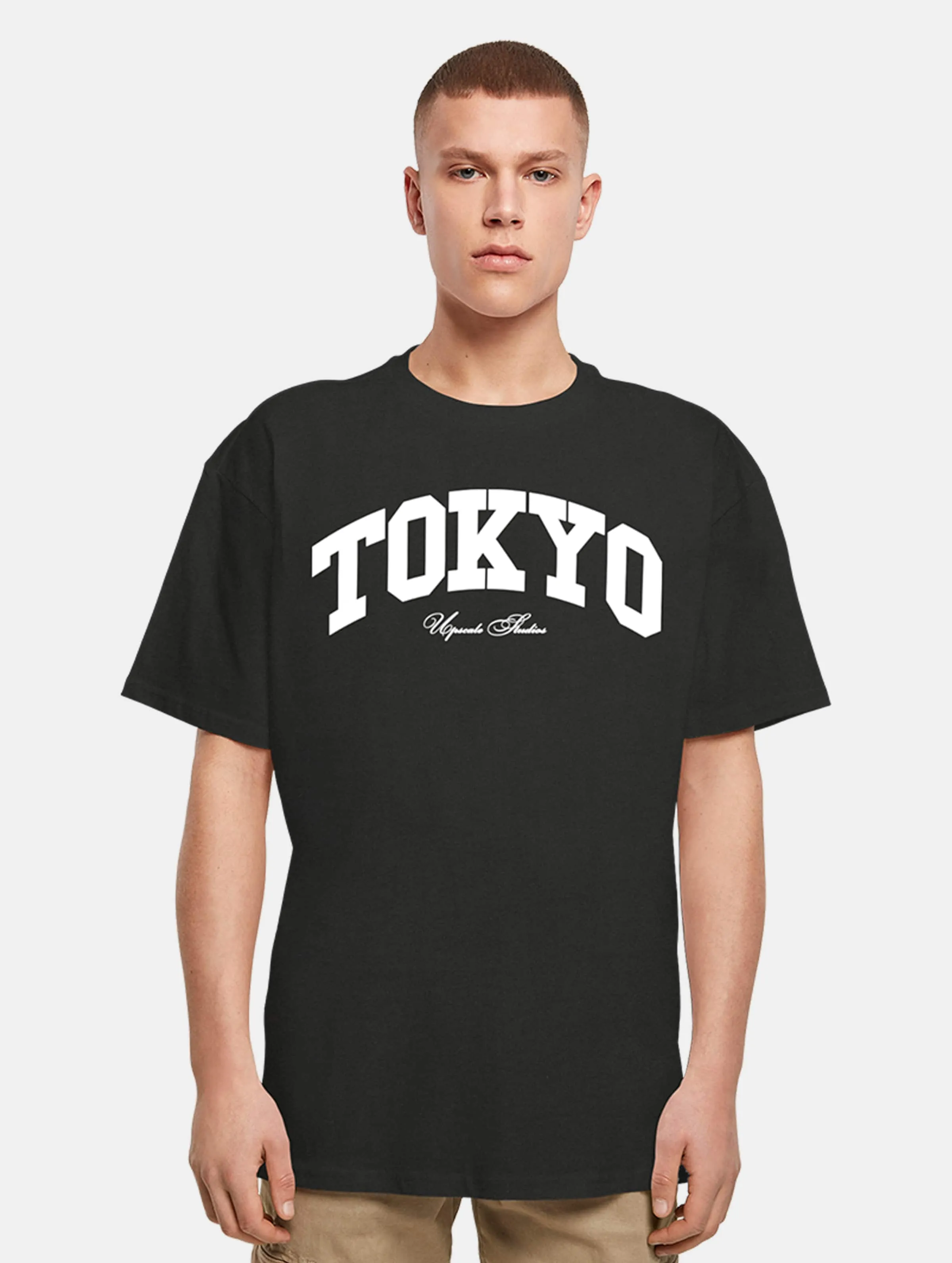 Mister Tee Upscale Tokyo College