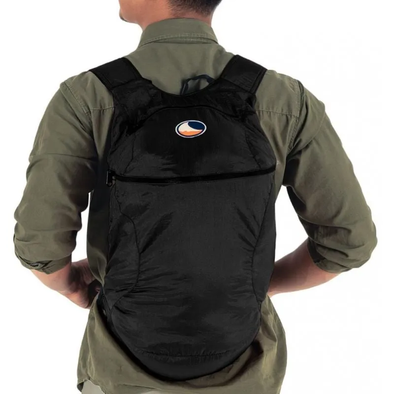 MOCHILA TICKET TO THE MOON BACKPACK PLUS  25L (NEGRO)