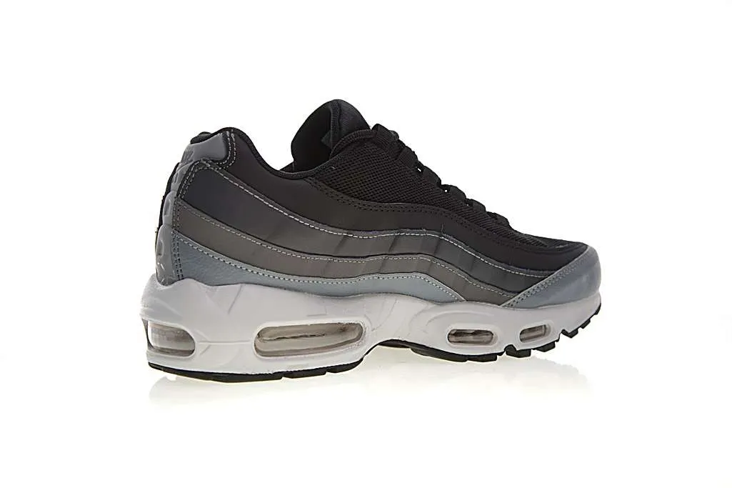Nike Air Max 95 Black Essential