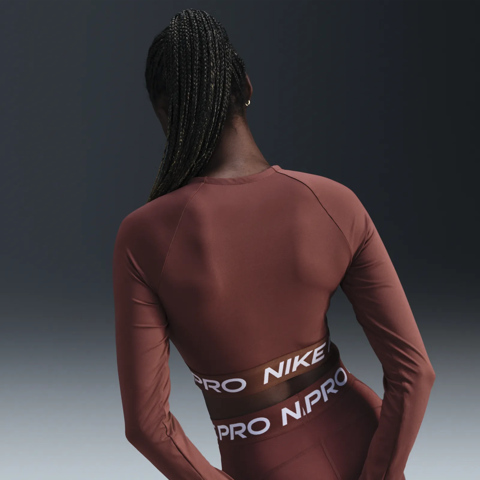 NIKE CROP TOP LONG SLEEVE DRIFIT