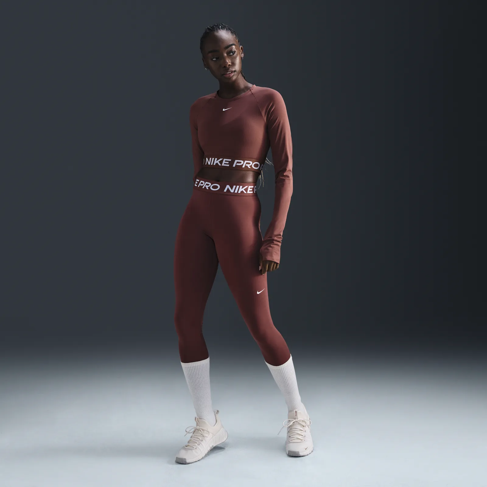 NIKE CROP TOP LONG SLEEVE DRIFIT