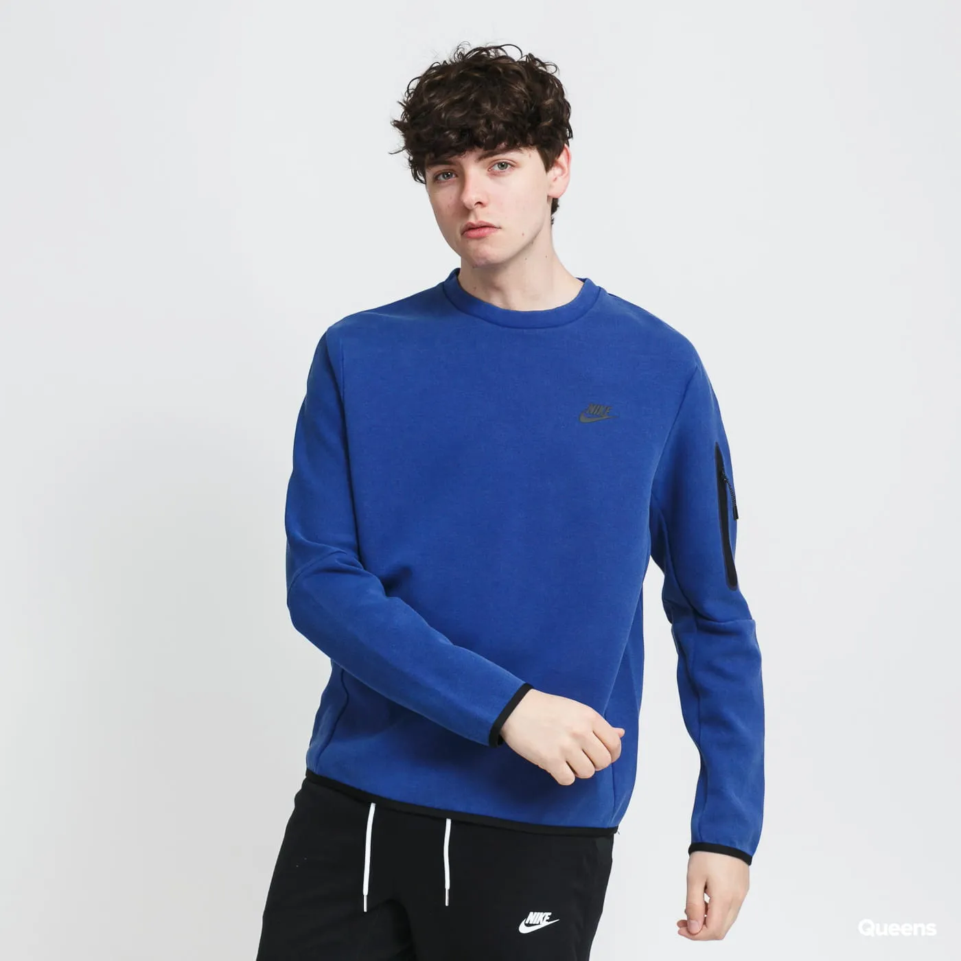 Nike Tech Fleece Crew Wash