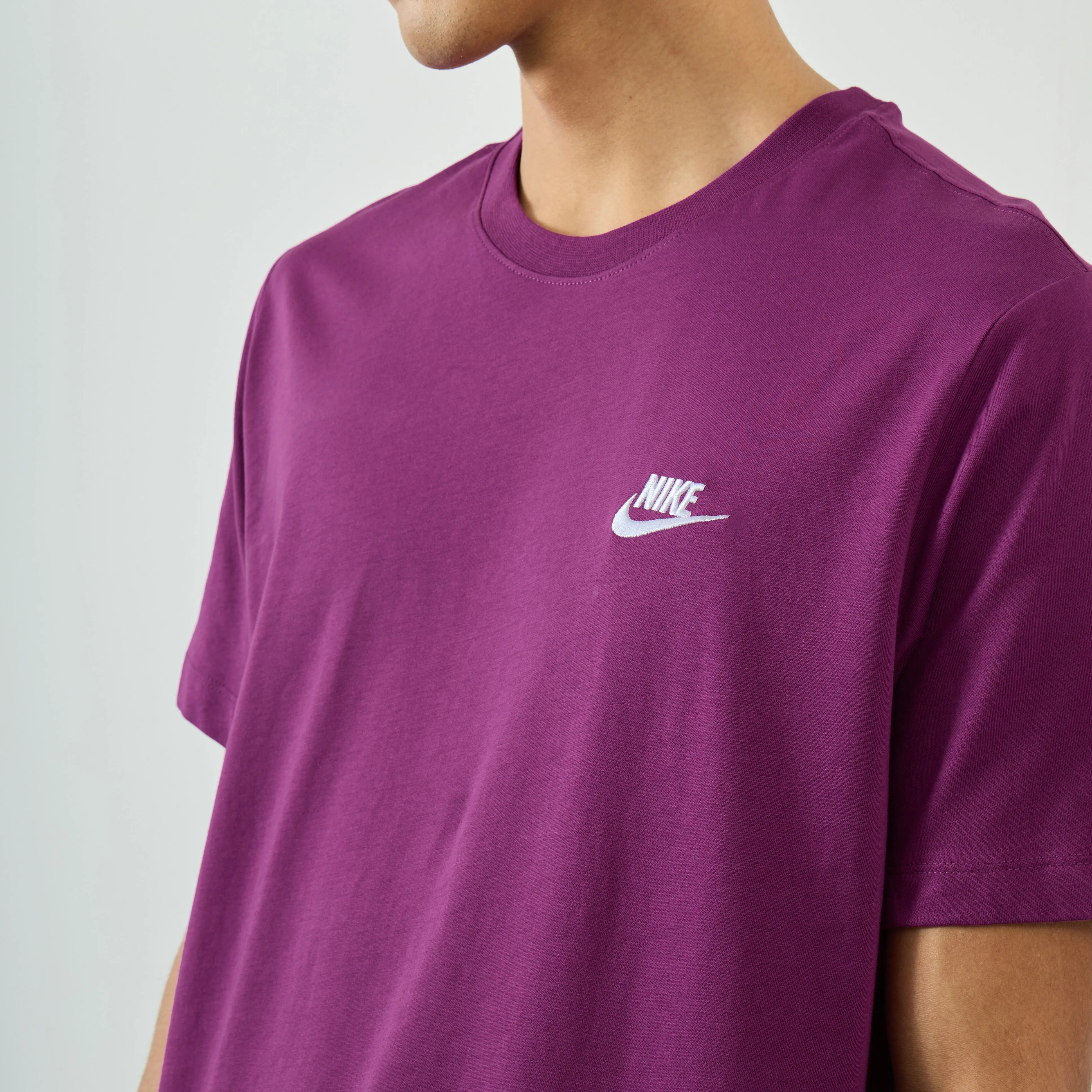 NIKE TEE SHIRT CLUB