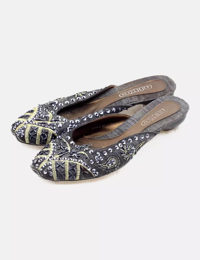Niko Mule abalaorios y bordados
