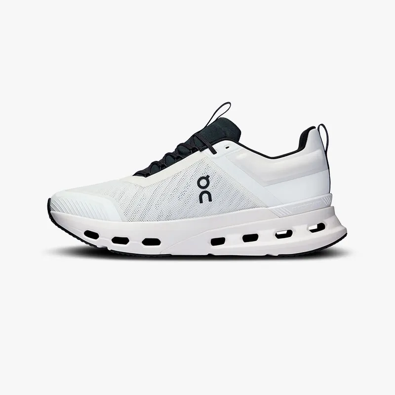 ON CLOUDNOVA X WHITE/BLACK