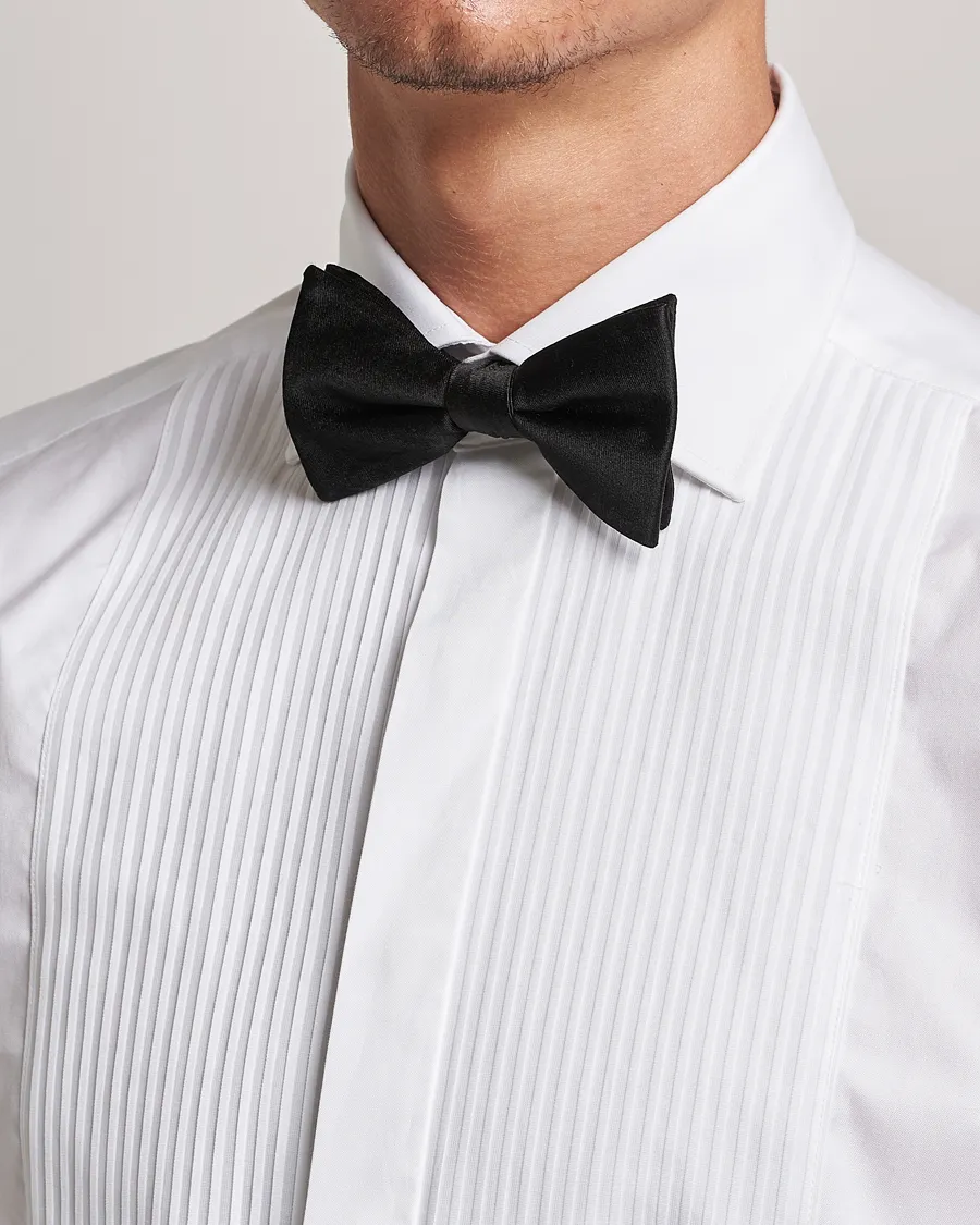 Oscar Jacobson Bow Tie  Black