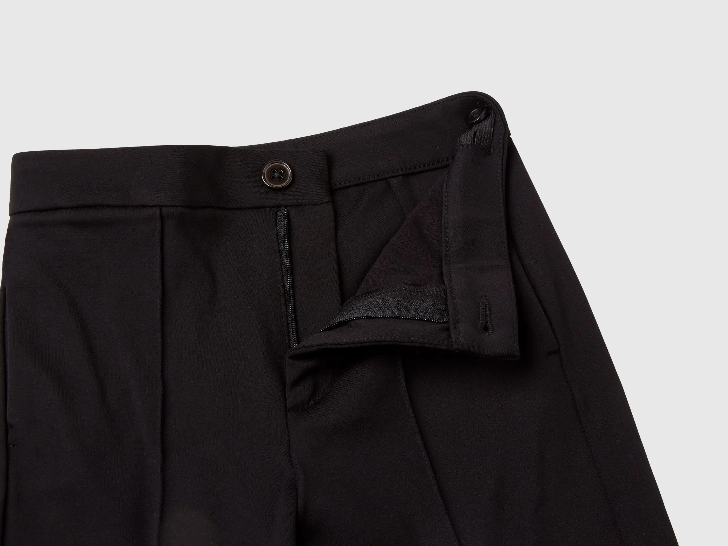 Pantalones elegantes