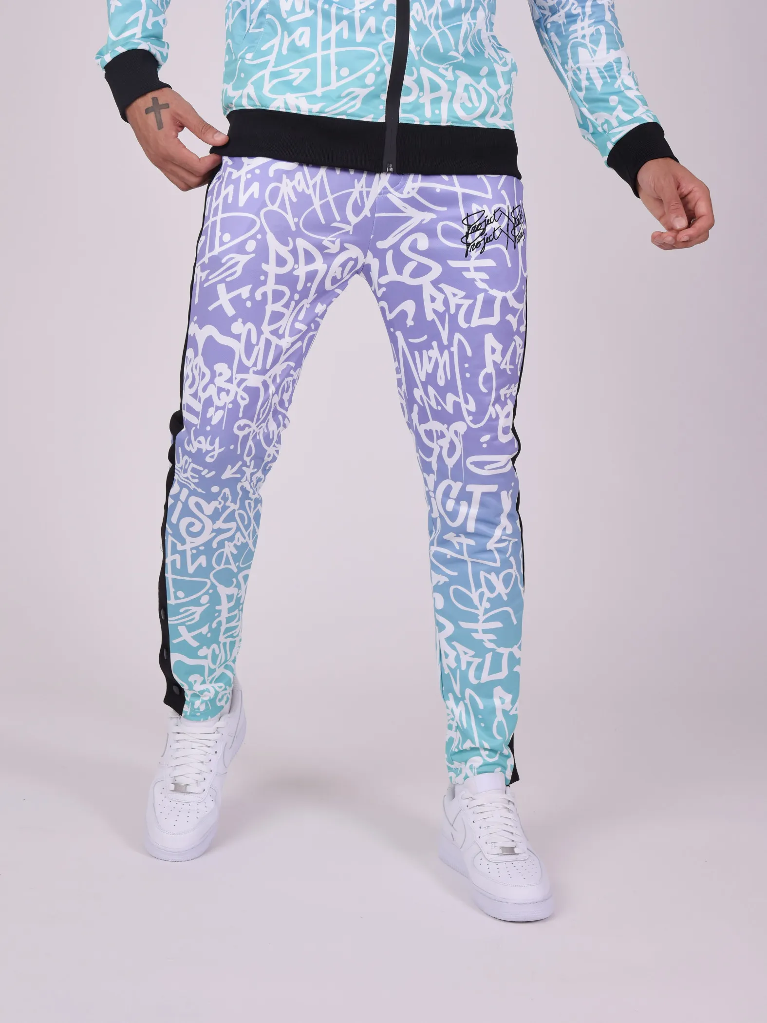 Pantalones graffiti