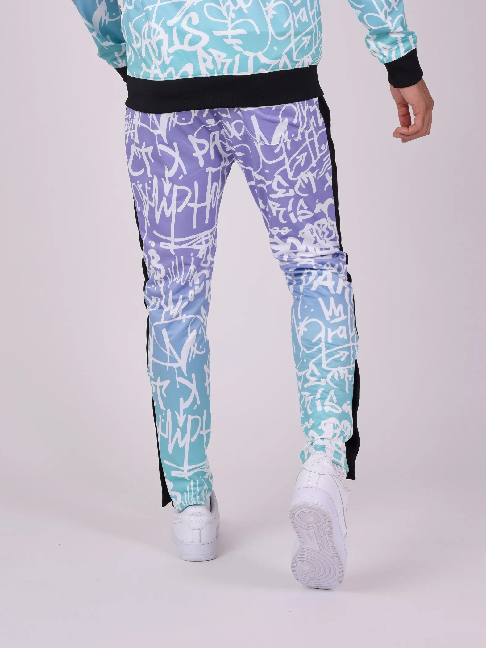 Pantalones graffiti