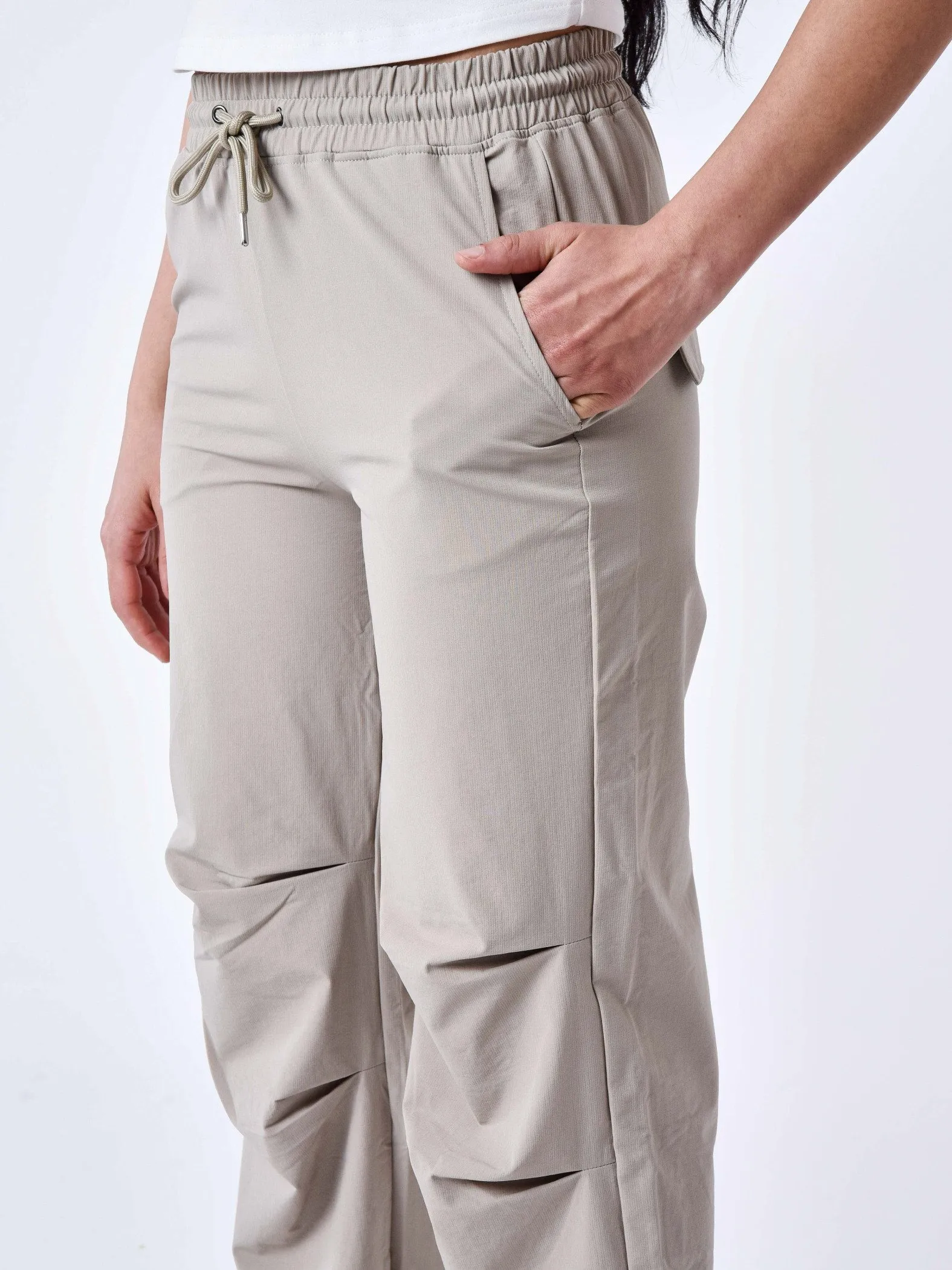 Pantalones paracaídas