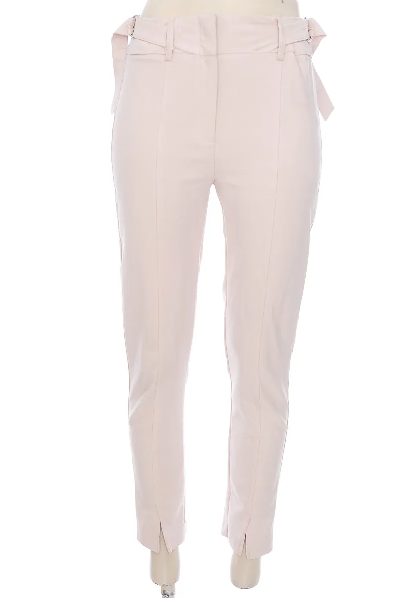 PANTALóN COLOR ROSADO  BERSHKA