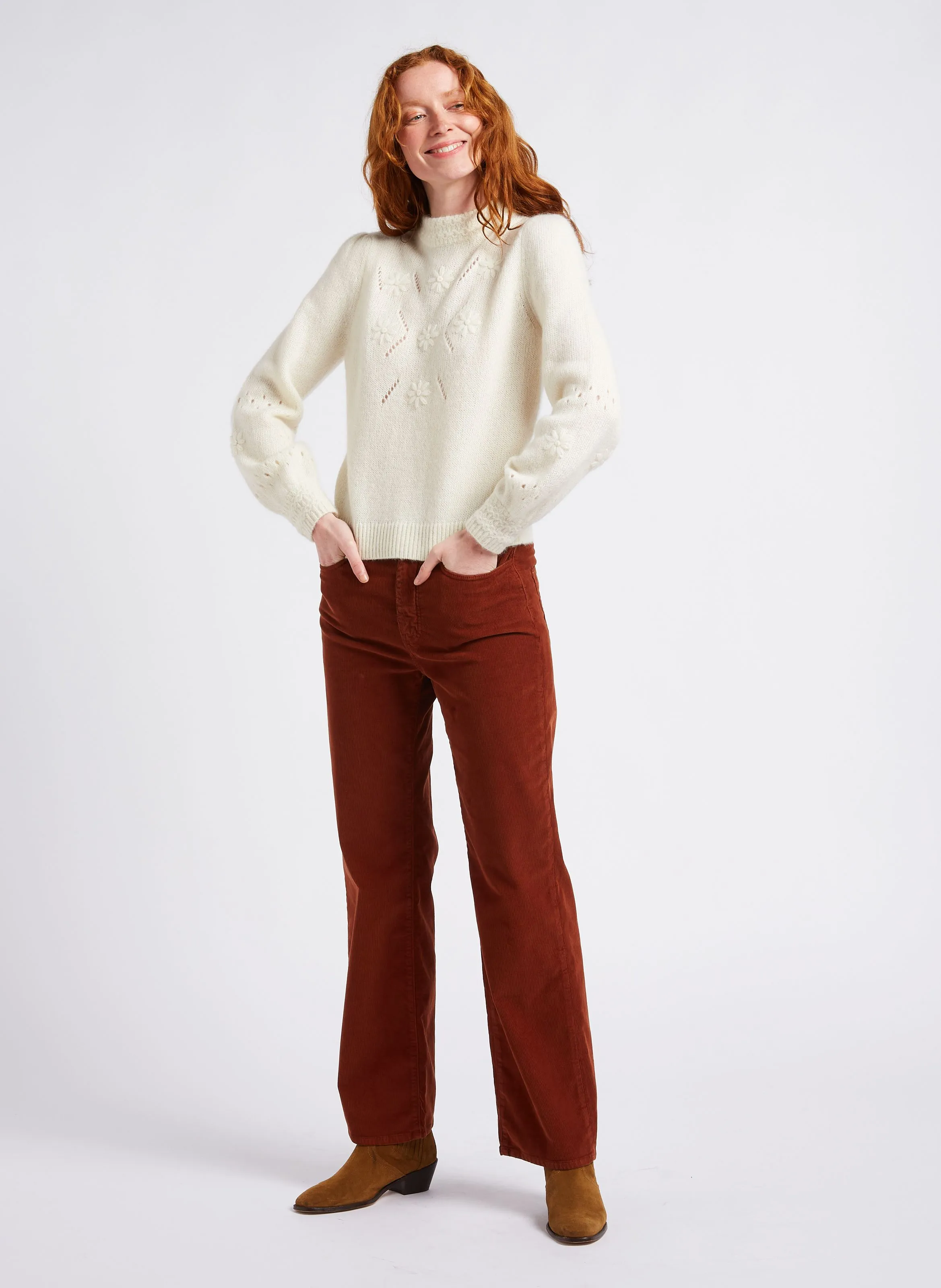 PERRINE  PANTALóN RECTO DE ALGODóN ACANALADO EN BEIGE