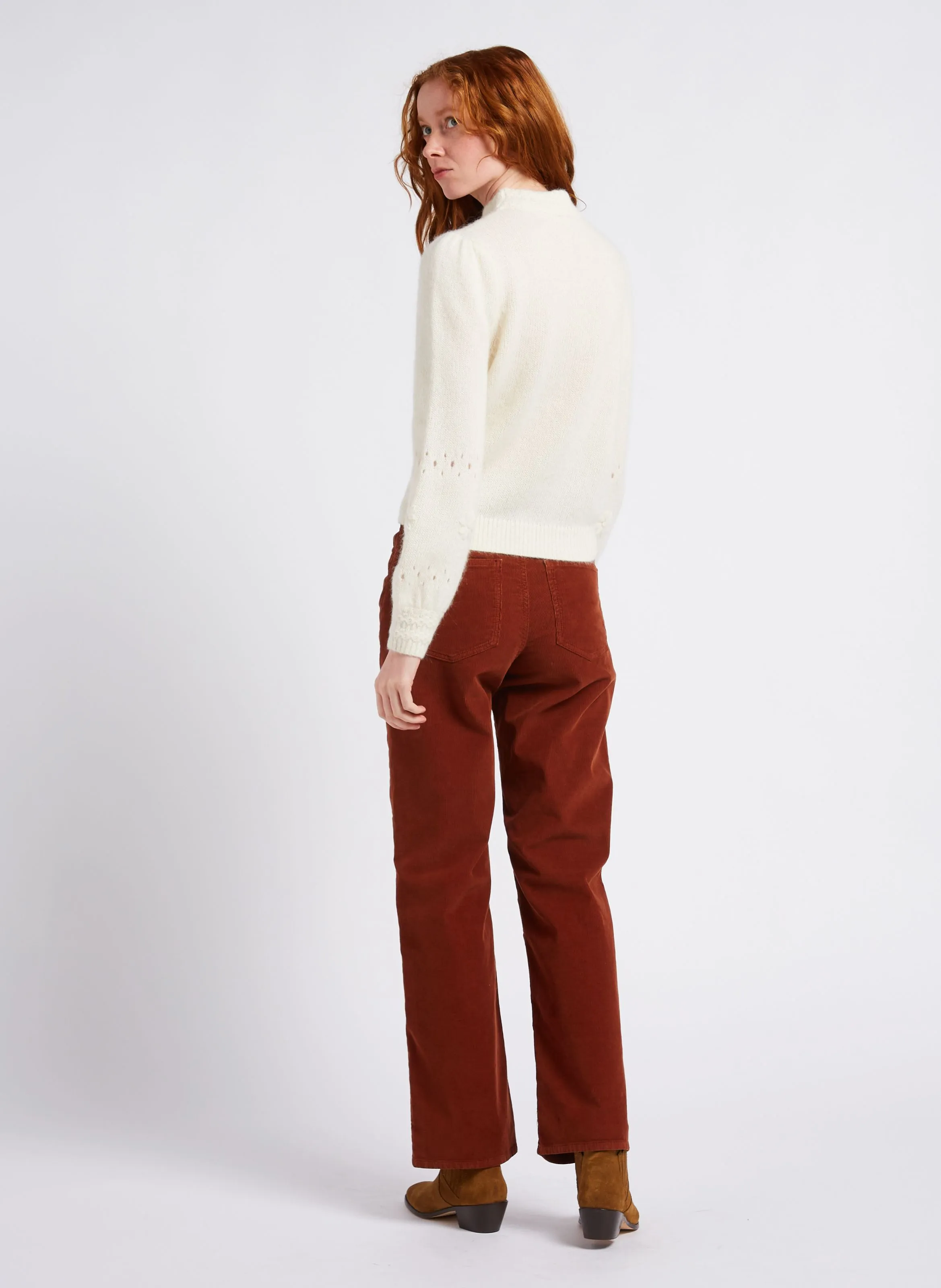 PERRINE  PANTALóN RECTO DE ALGODóN ACANALADO EN BEIGE