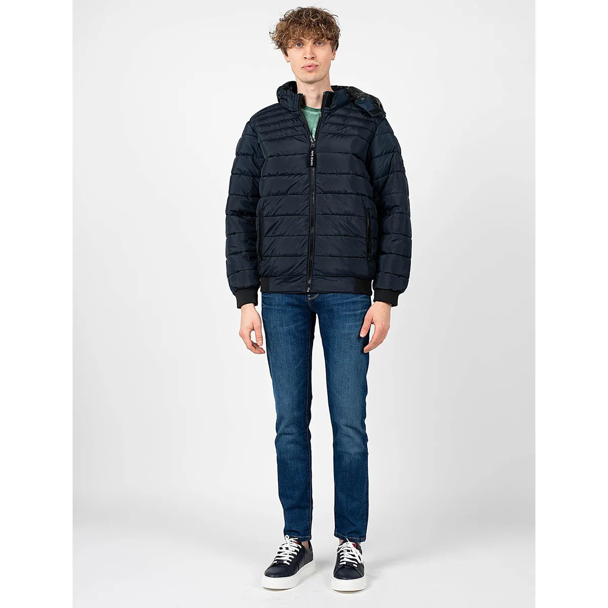 PM402598 | James