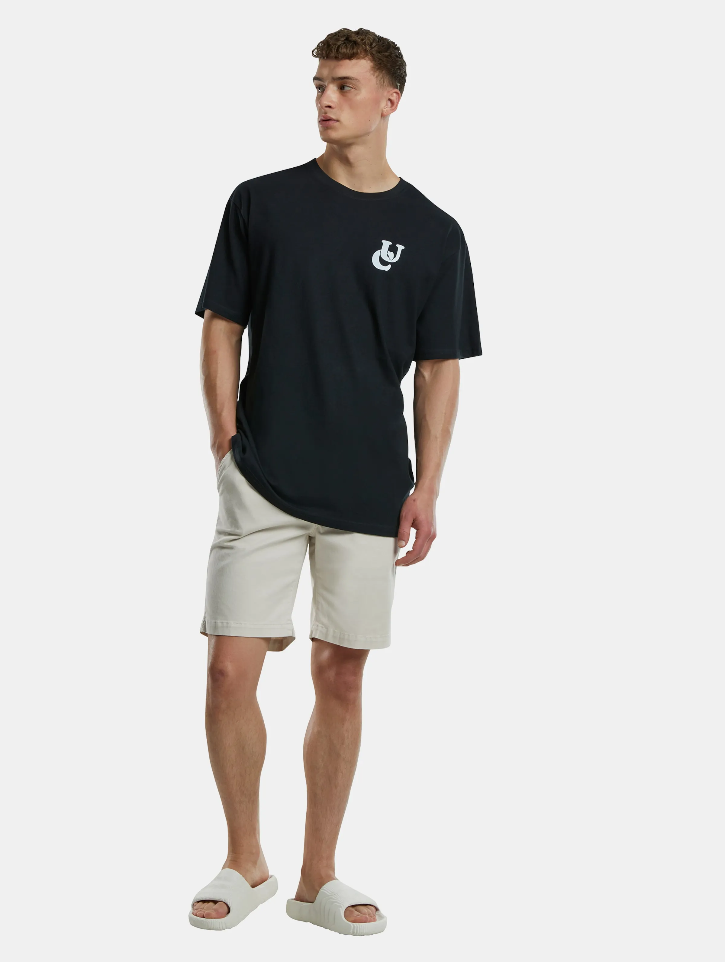 UC Weavy Logo Heavy Oversized 