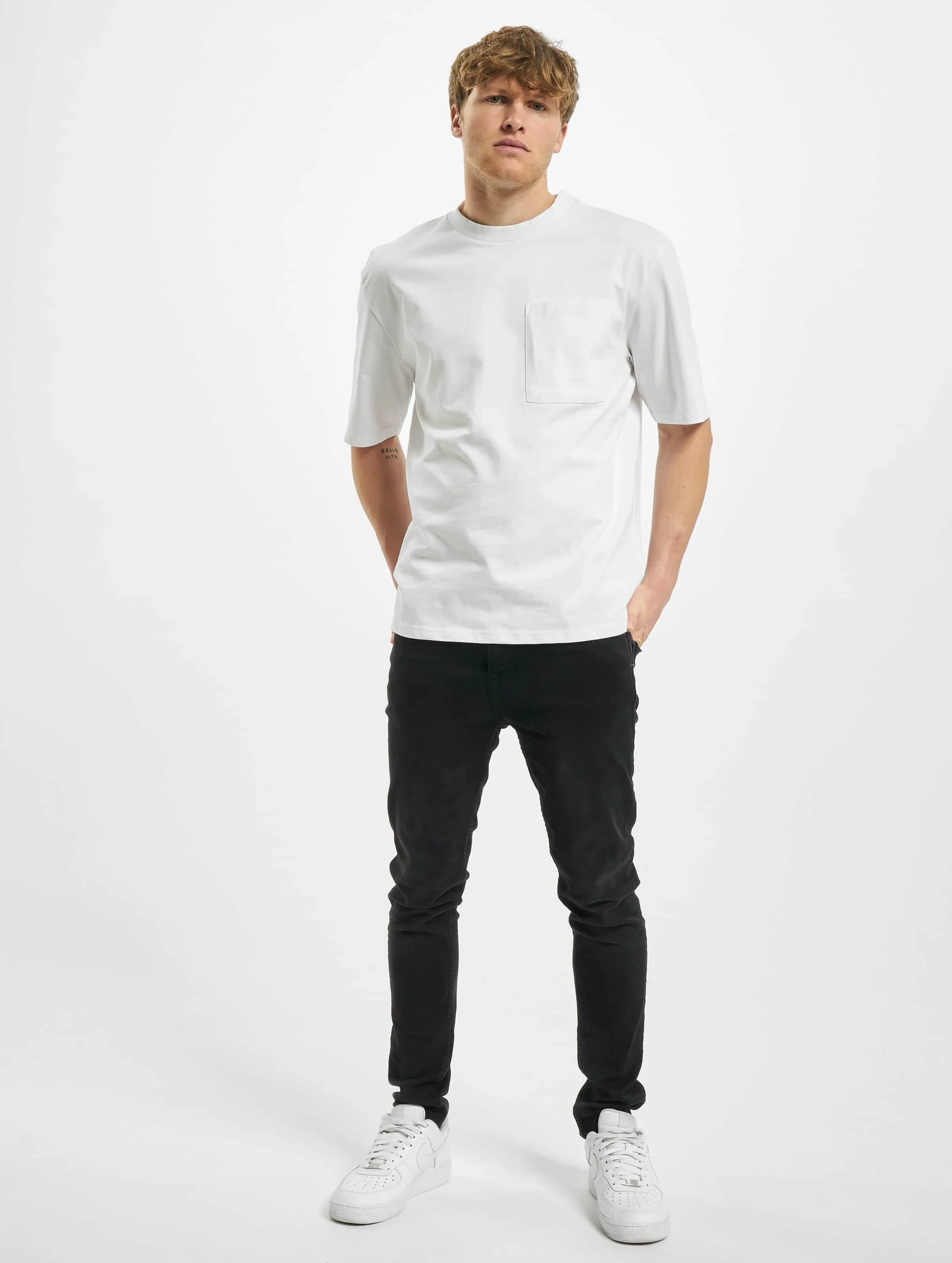 Urban Classics Heavy Boxy Pocket Tee