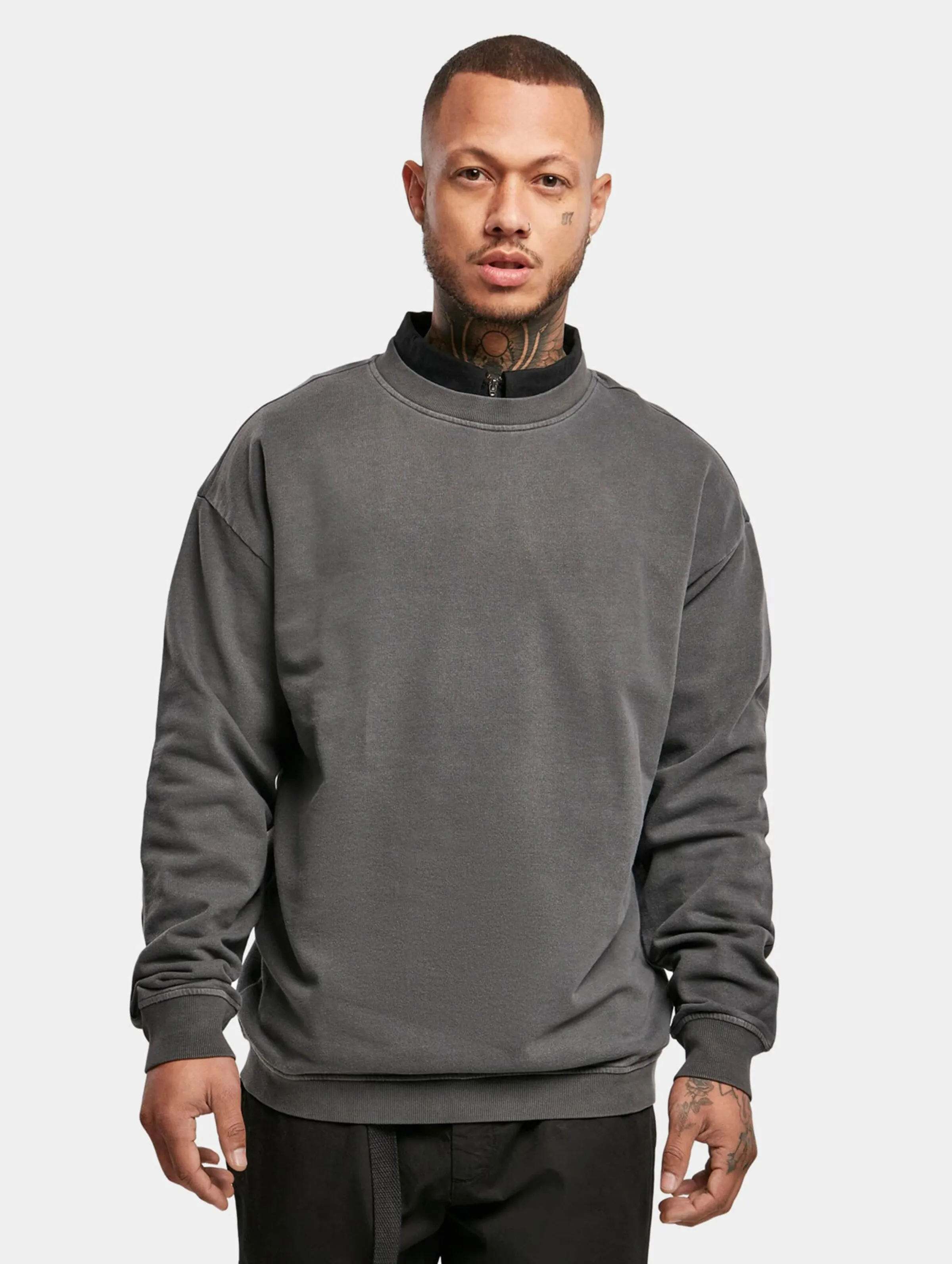 Urban Classics Pigment Dyed Crewneck