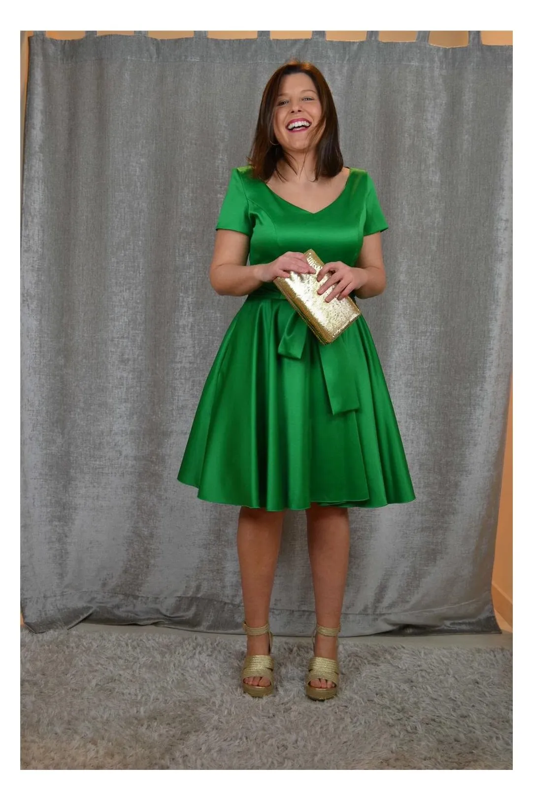 Vestido manga corta liso verde