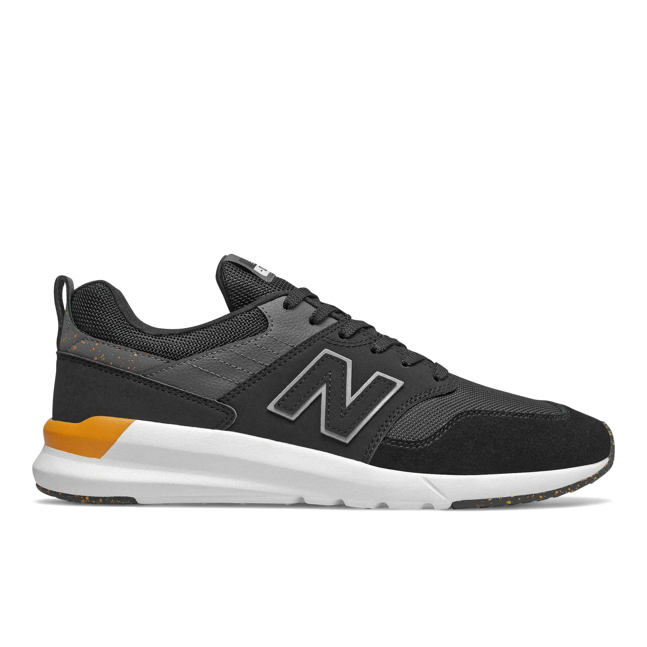 Zapatillas Urbanas Hombre New Balance 009 Negra
